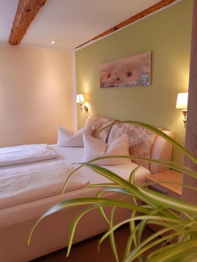 Hotel "Pension Marlis" Garni Reichenberg  Exteriör bild