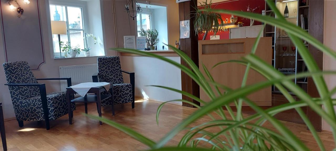Hotel "Pension Marlis" Garni Reichenberg  Exteriör bild