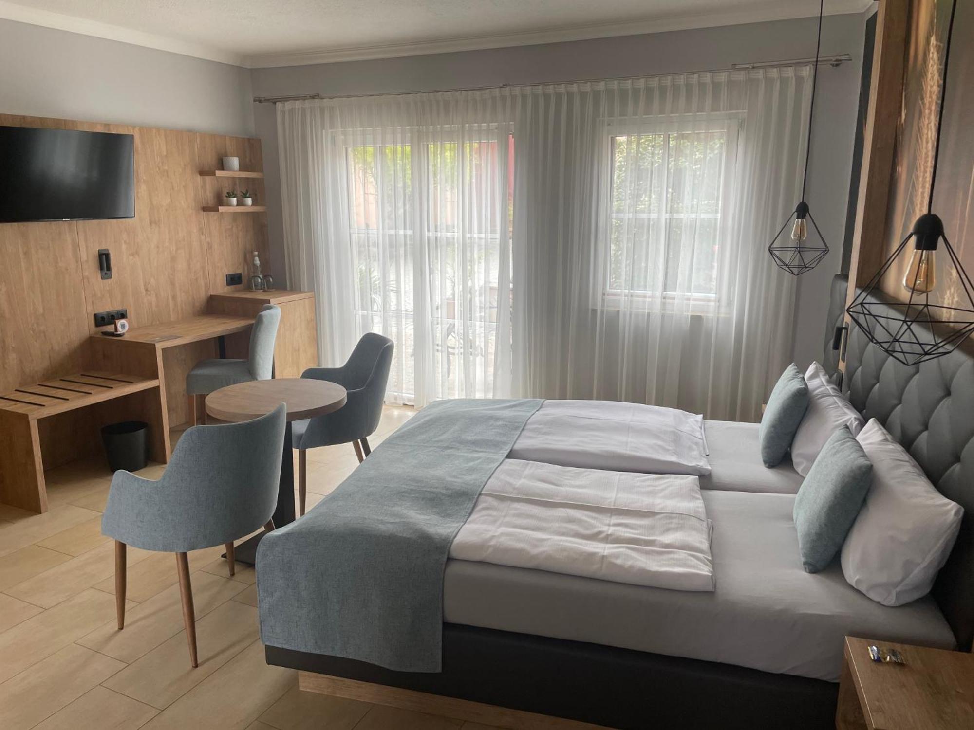 Hotel "Pension Marlis" Garni Reichenberg  Exteriör bild